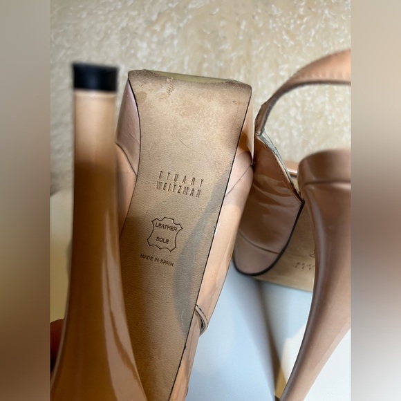 Stuart Weitzman Blush Patent Leather Peep Toe Slingback Heels with Bow. - Picture 6 of 9